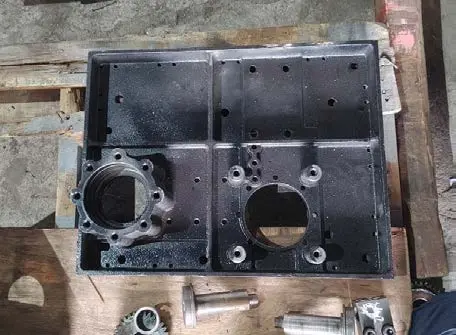 Cast iron gearbox housing